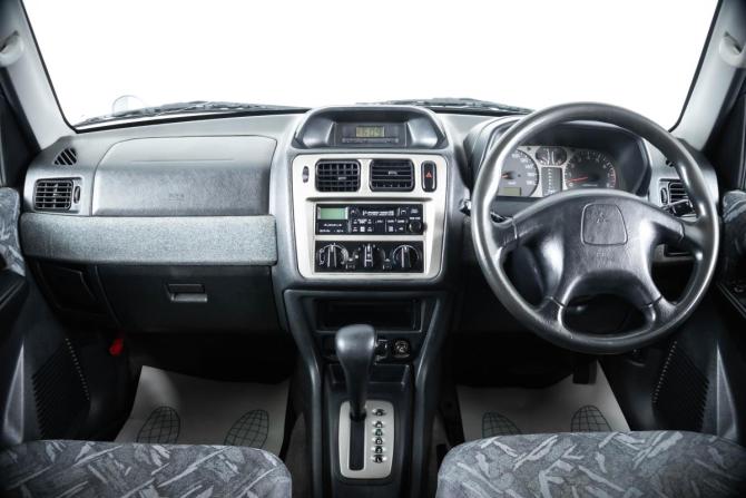 Mitsubishi Pajero iO с пробегом 1998 года, цена 329 000 рублей, 256584 км, внедорожник, Автокод Объявления