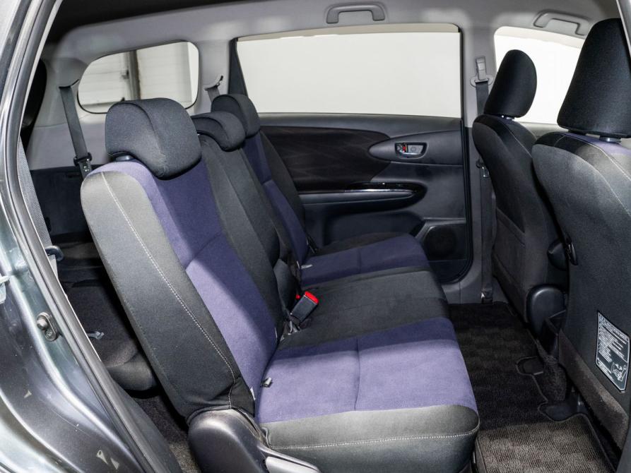Toyota Wish II Рестайлинг Чита  - изображение 6