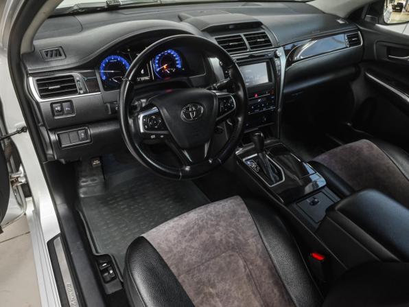 Toyota Camry VII (XV50) Рестайлинг с пробегом 2017 года, цена 1 799 000 рублей, 237756 км, седан, Автокод Объявления