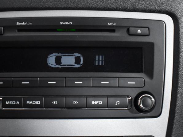 Skoda Octavia II (A5) Рестайлинг с пробегом 2012 года, цена 725 000 рублей, 174000 км, лифтбек, Автокод Объявления