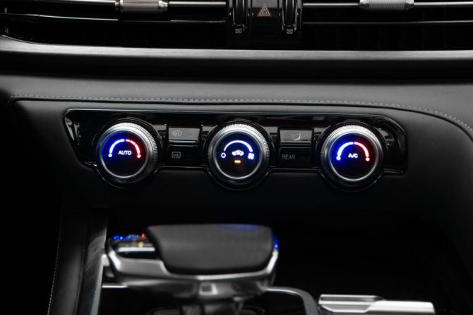 Changan CS95 I Рестайлинг 2 с пробегом 2023 года, цена 2 755 000 рублей, 71904 км, внедорожник, Автокод Объявления