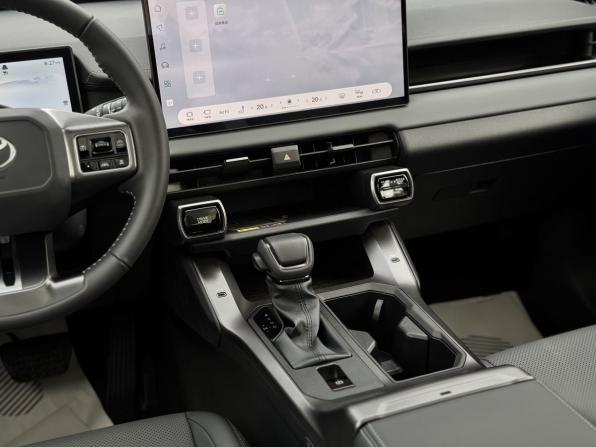 Новый Toyota RAV4 VI (XA60) 2026 года, цена 5 000 000 рублей, внедорожник, Автокод Объявления
