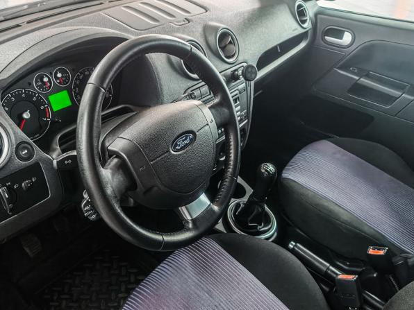 Ford Fusion I Рестайлинг с пробегом 2011 года, цена 729 900 рублей, 146000 км, хэтчбек, Автокод Объявления