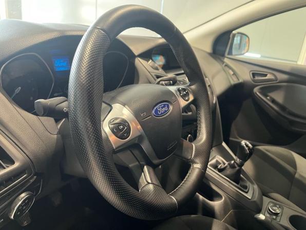 Ford Focus III с пробегом 2013 года, цена 529 000 рублей, 250000 км, седан, Автокод Объявления