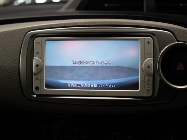 Toyota Vitz III (XP130) с пробегом 2013 года, цена 875 000 рублей, 87100 км, хэтчбек, Автокод Объявления