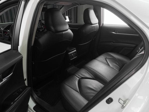 Toyota Camry VIII (XV70) Рестайлинг с пробегом 2021 года, цена 2 915 000 рублей, 144666 км, седан, Автокод Объявления