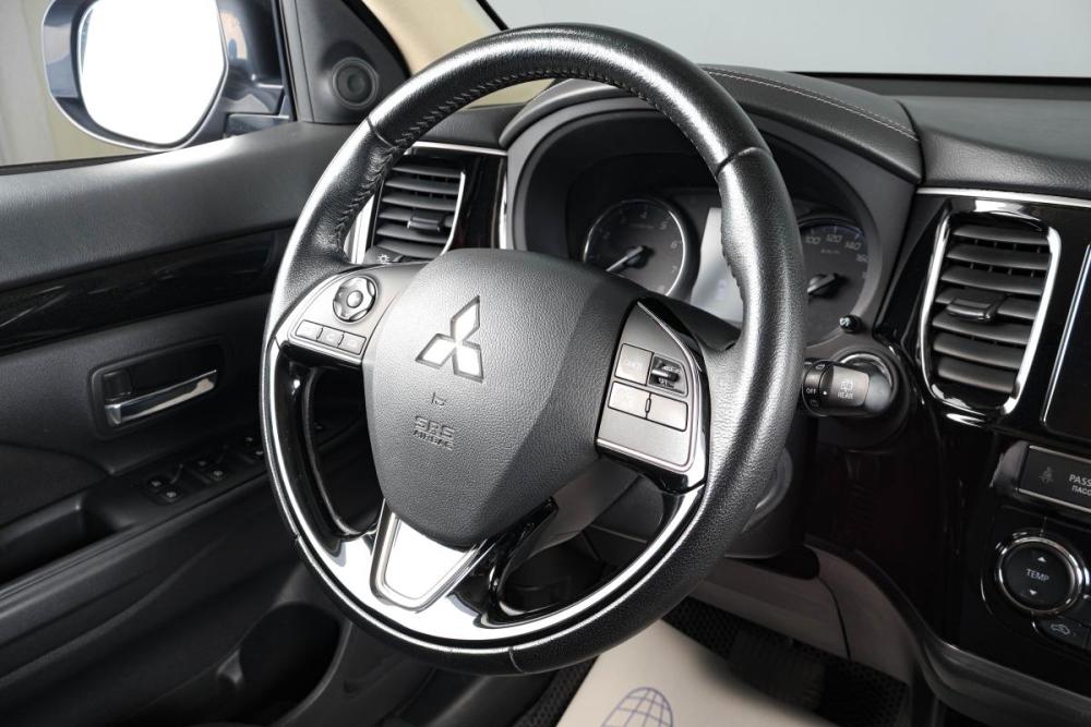 Mitsubishi Outlander III Рестайлинг 2 Тюмень  - изображение 12