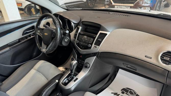 Chevrolet Cruze I Рестайлинг с пробегом 2013 года, цена 680 000 рублей, 162782 км, хэтчбек, Автокод Объявления