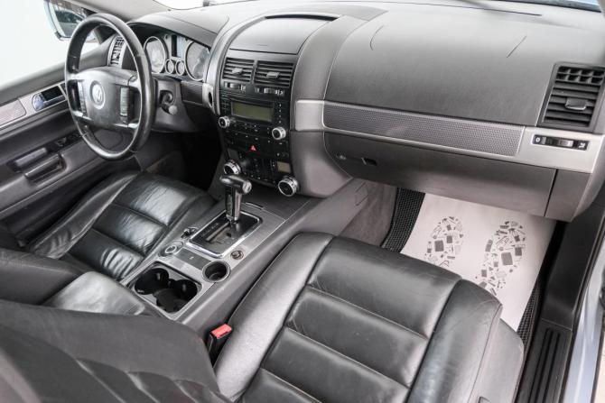 Volkswagen Touareg I с пробегом 2006 года, цена 899 000 рублей, 470000 км, внедорожник, Автокод Объявления