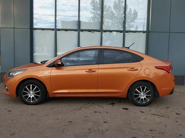 Hyundai Solaris II с пробегом 2019 года, цена 1 350 000 рублей, 108000 км, седан, Автокод Объявления
