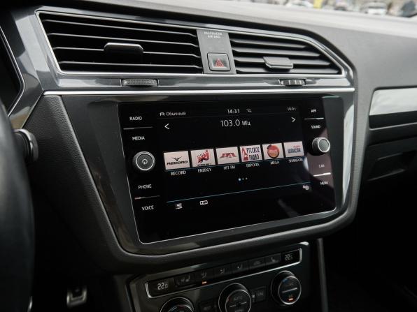 Volkswagen Tiguan II с пробегом 2018 года, цена 2 868 000 рублей, 118700 км, внедорожник, Автокод Объявления
