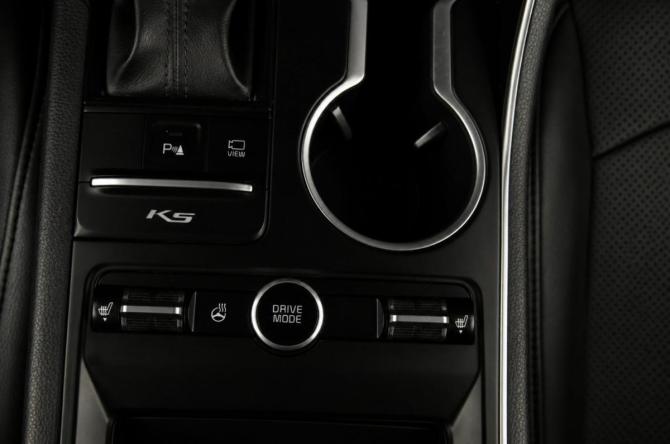 Kia K5 III с пробегом 2021 года, цена 2 229 000 рублей, 97000 км, седан, Автокод Объявления