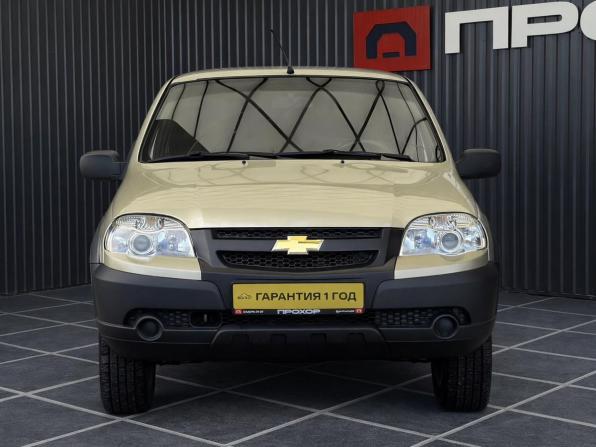 Chevrolet Niva I Рестайлинг с пробегом 2010 года, цена 337 000 рублей, 182301 км, внедорожник, Автокод Объявления