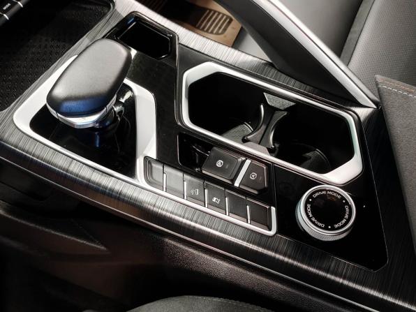 Geely Tugella I Рестайлинг с пробегом 2024 года, цена 2 680 000 рублей, 60637 км, внедорожник, Автокод Объявления