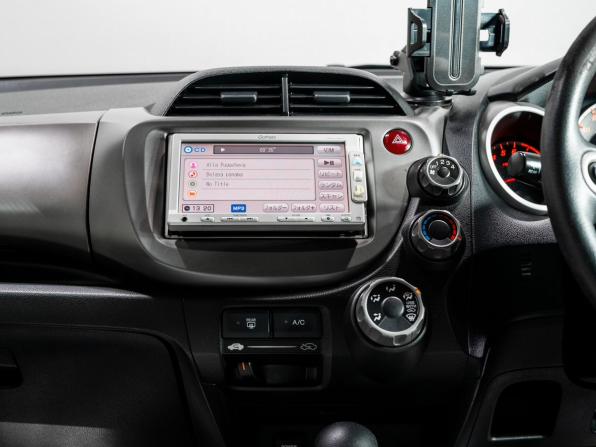 Honda Fit II с пробегом 2010 года, цена 750 000 рублей, 182165 км, хэтчбек, Автокод Объявления