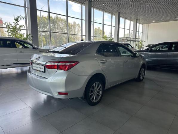 Toyota Corolla XI (E160 E170 E180) с пробегом 2014 года, цена 1 325 000 рублей, 125000 км, седан, Автокод Объявления