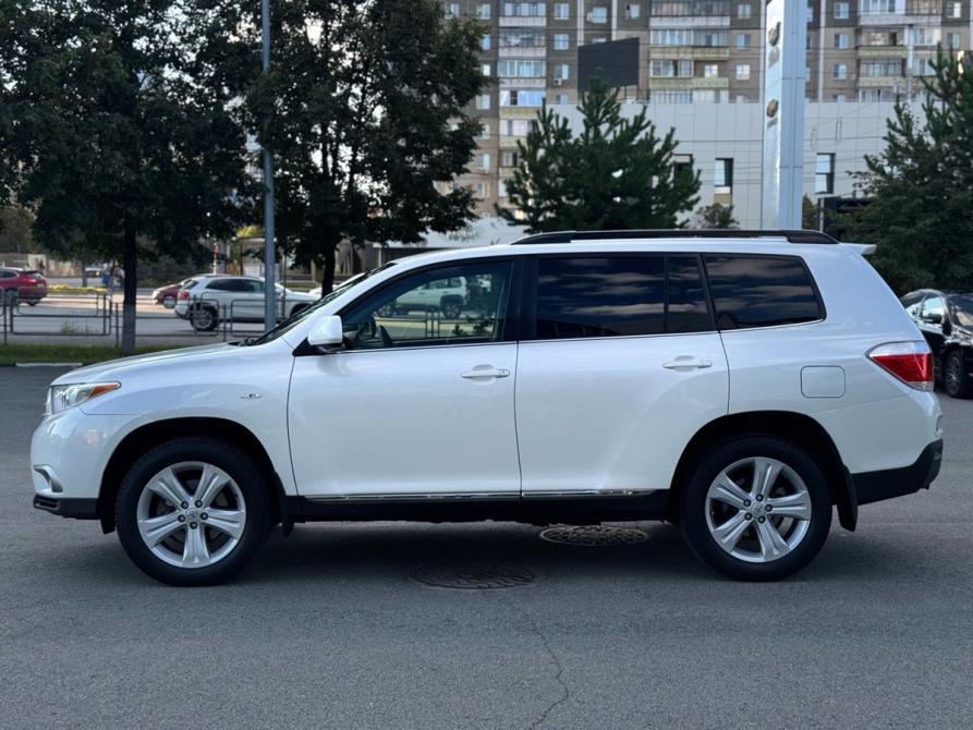 Toyota Highlander II (XU40) Рестайлинг Челябинск  - изображение 9