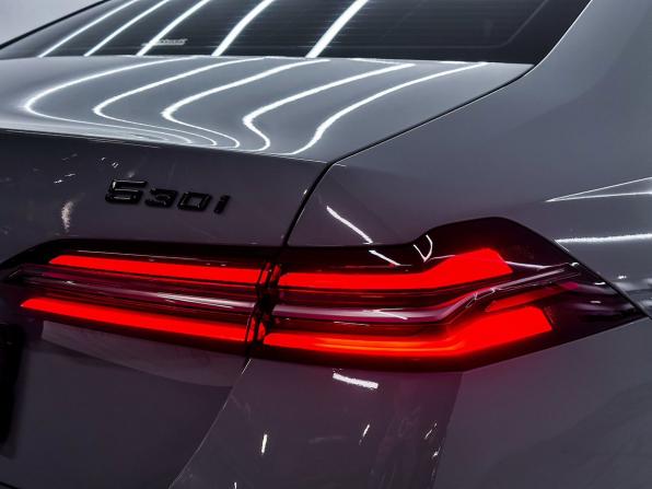 BMW 5 серии VIII (G60/G61/G68) с пробегом 2025 года, цена 7 900 000 рублей, 4097 км, седан, Автокод Объявления