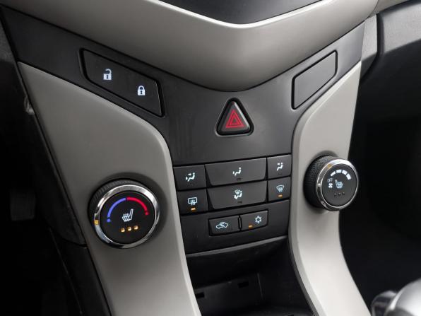 Chevrolet Cruze I с пробегом 2011 года, цена 546 000 рублей, 207865 км, седан, Автокод Объявления