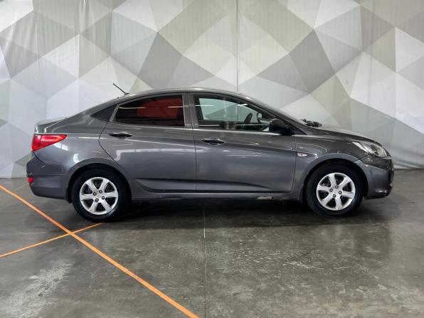 Hyundai Solaris I с пробегом 2013 года, цена 600 000 рублей, 238805 км, седан, Автокод Объявления