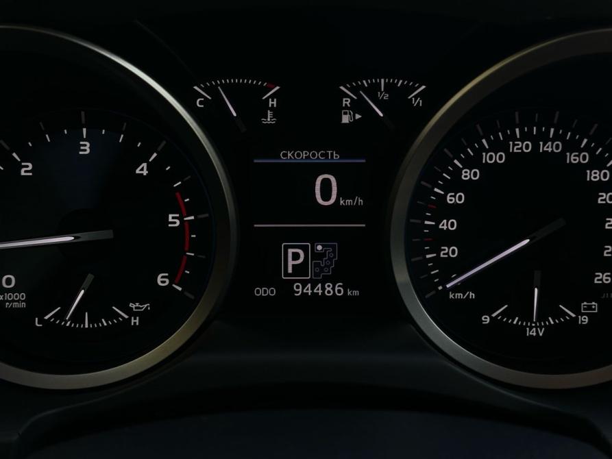 Toyota Land Cruiser 200 Series Рестайлинг 1 Санкт-Петербург  - изображение 24