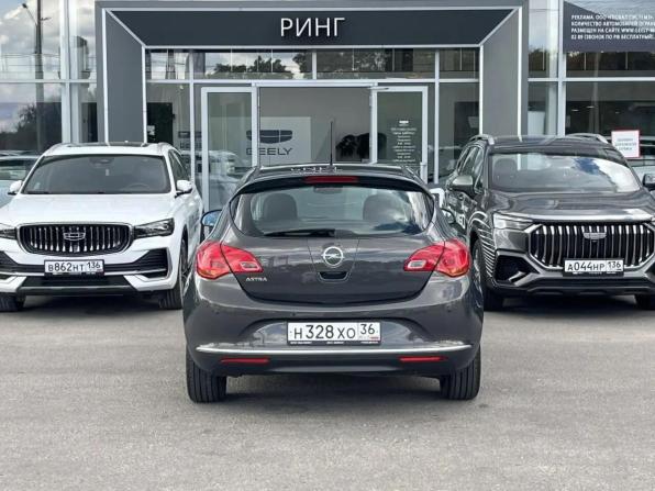 Opel Astra J Рестайлинг с пробегом 2013 года, цена 670 000 рублей, 193720 км, хэтчбек, Автокод Объявления