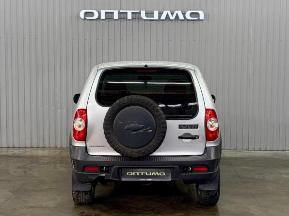 Chevrolet Niva I Рестайлинг с пробегом 2014 года, цена 587 000 рублей, 141760 км, внедорожник, Автокод Объявления