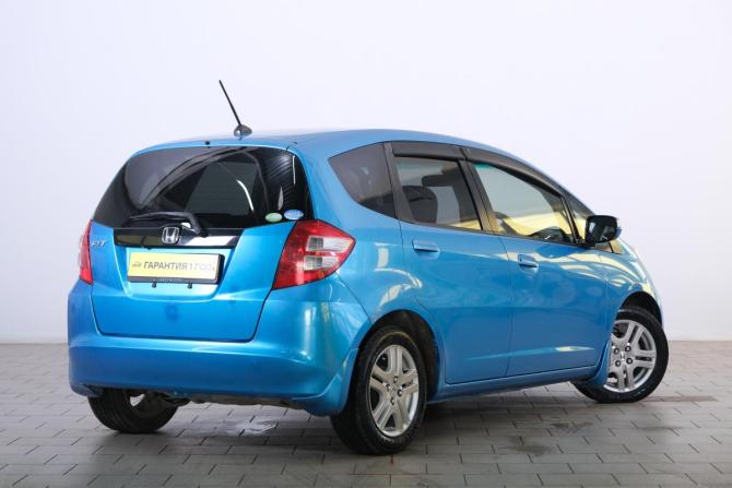 Honda Fit II с пробегом 2008 года, цена 699 000 рублей, 176000 км, хэтчбек, Автокод Объявления