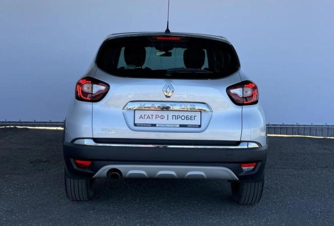 Renault Kaptur I с пробегом 2018 года, цена 1 265 000 рублей, 158613 км, внедорожник, Автокод Объявления