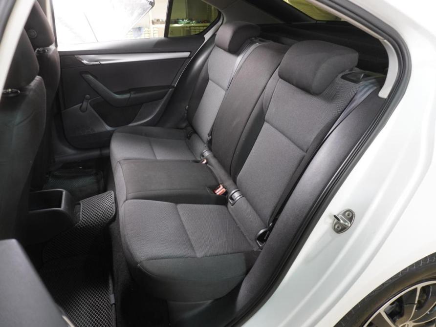 Skoda Octavia III (A7) Воронеж  - изображение 9