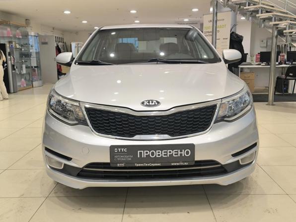 Kia Rio III Рестайлинг с пробегом 2016 года, цена 920 000 рублей, 132170 км, седан, Автокод Объявления