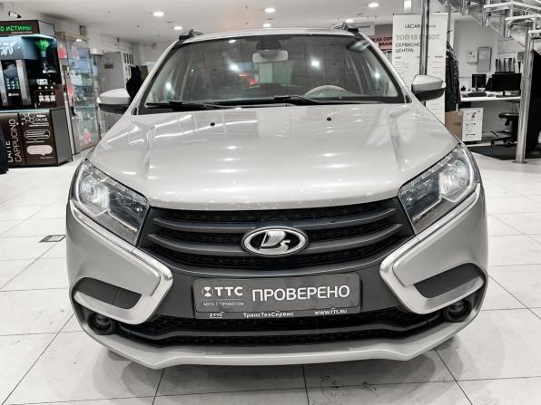 Lada (ВАЗ) XRAY I с пробегом 2016 года, цена 550 000 рублей, 240010 км, хэтчбек, Автокод Объявления