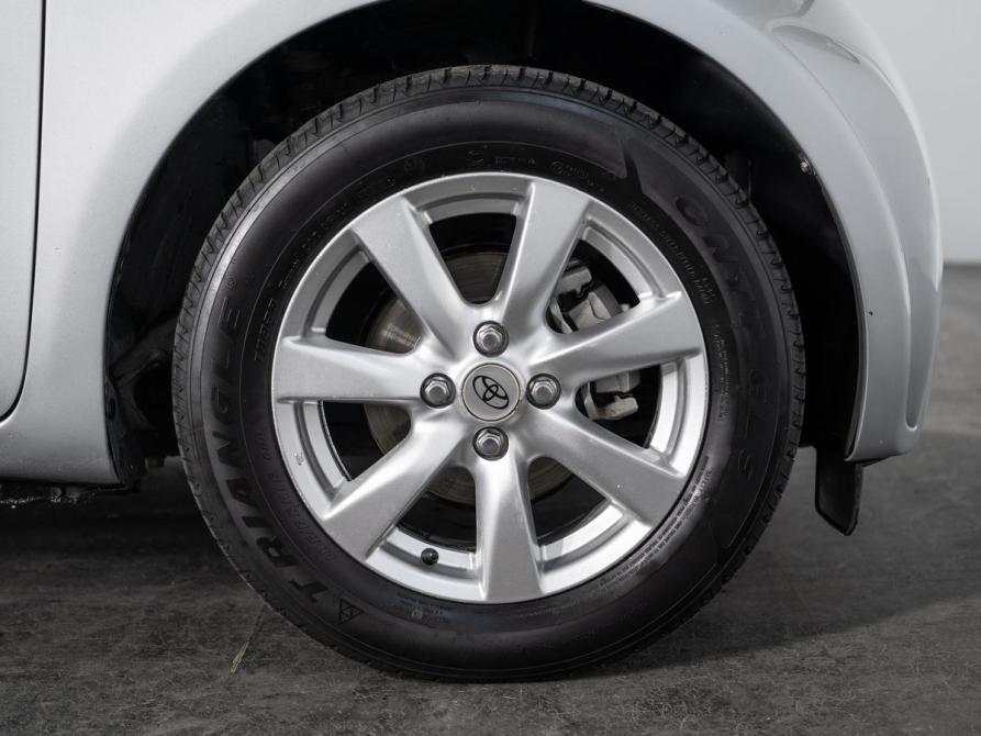 Toyota iQ Иркутск  - изображение 17
