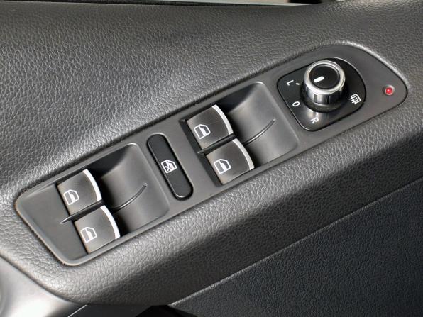 Volkswagen Tiguan I Рестайлинг с пробегом 2011 года, цена 1 449 995 рублей, 169099 км, внедорожник, Автокод Объявления