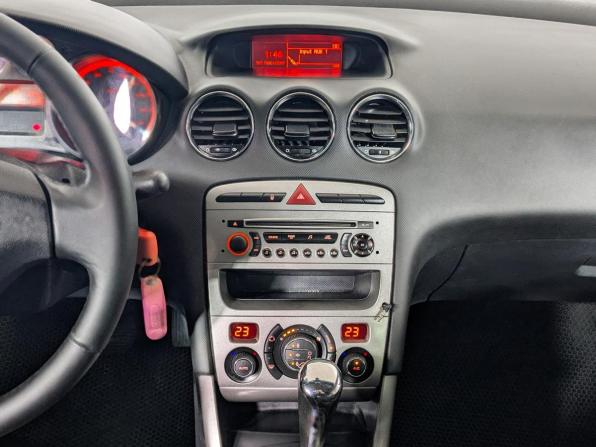 Peugeot 308 I Рестайлинг с пробегом 2012 года, цена 499 900 рублей, 201000 км, хэтчбек, Автокод Объявления
