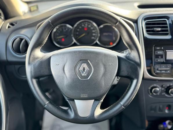 Renault Logan II с пробегом 2016 года, цена 499 000 рублей, 225271 км, седан, Автокод Объявления