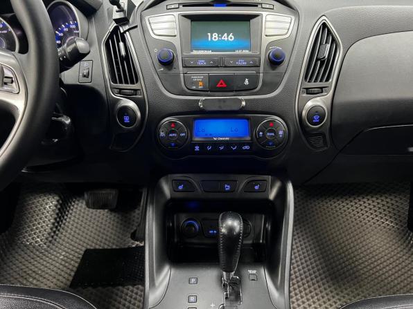 Hyundai ix35 I Рестайлинг с пробегом 2013 года, цена 1 390 000 рублей, 178000 км, внедорожник, Автокод Объявления