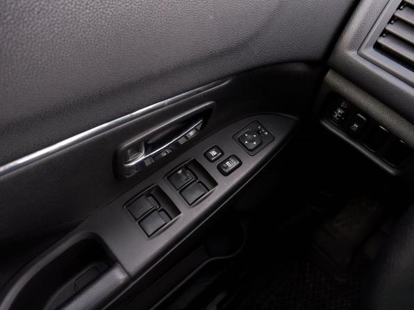 Mitsubishi ASX I Рестайлинг с пробегом 2014 года, цена 1 065 000 рублей, 220848 км, внедорожник, Автокод Объявления