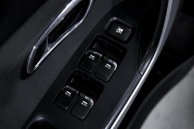 Kia Ceed II Рестайлинг с пробегом 2017 года, цена 1 399 000 рублей, 106600 км, универсал, Автокод Объявления