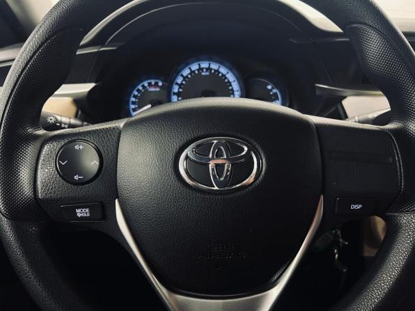 Toyota Corolla XI (E160 E170 E180) с пробегом 2014 года, цена 1 030 000 рублей, 180000 км, седан, Автокод Объявления