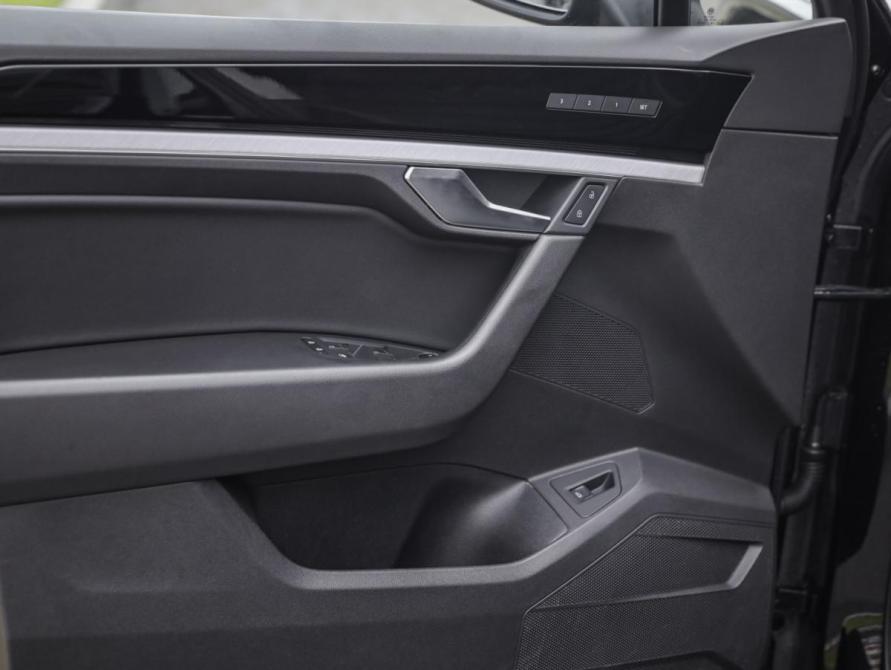 Volkswagen Touareg III Санкт-Петербург  - изображение 26