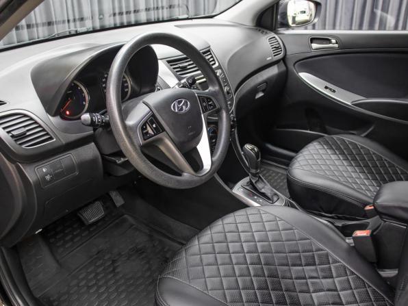 Hyundai Solaris I Рестайлинг с пробегом 2015 года, цена 1 149 000 рублей, 88000 км, седан, Автокод Объявления