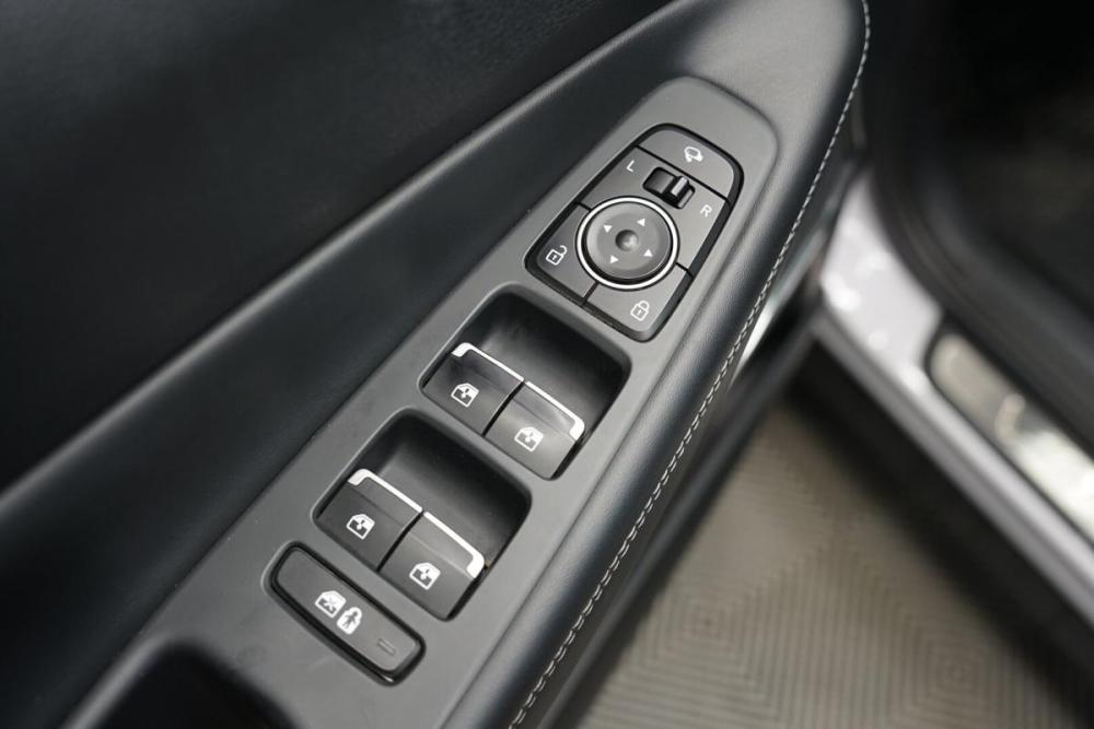 Hyundai Santa Fe IV Рестайлинг Крым  - изображение 9