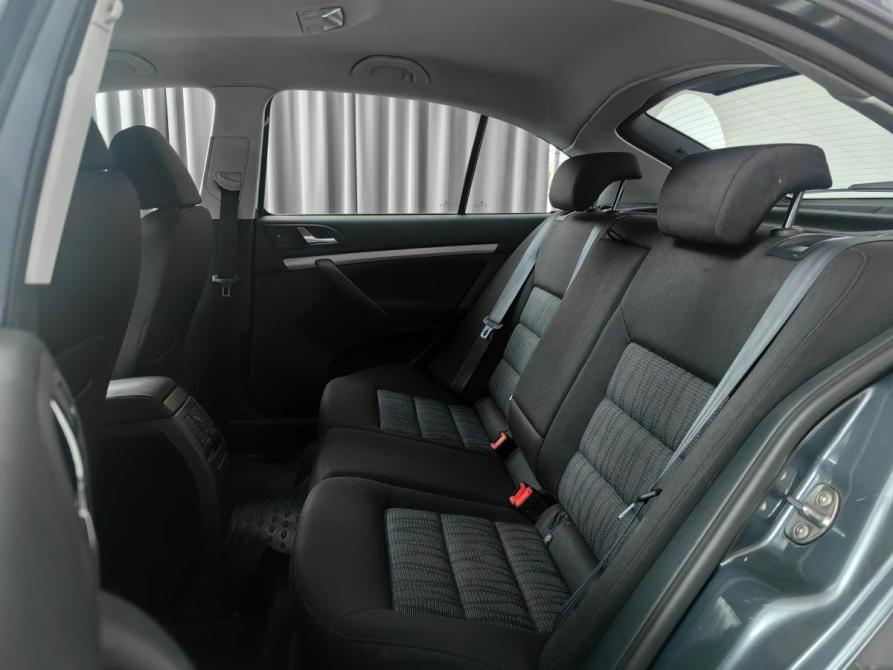 Skoda Octavia II (A5) Рестайлинг Москва  - изображение 11