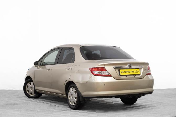 Honda Fit Aria с пробегом 2006 года, цена 649 000 рублей, 270000 км, седан, Автокод Объявления