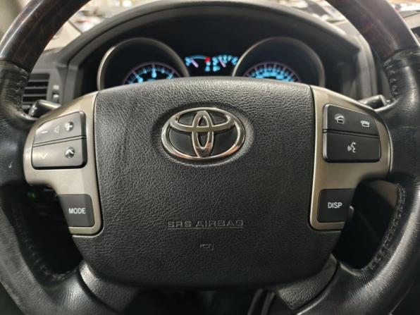 Toyota Land Cruiser 200 Series с пробегом 2011 года, цена 3 600 000 рублей, 250605 км, внедорожник, Автокод Объявления