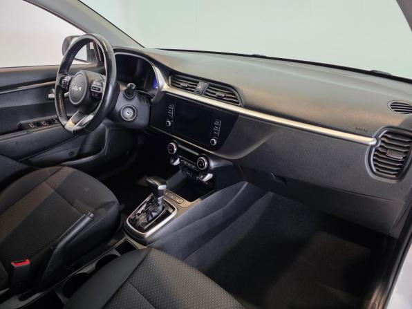 Kia Rio IV Рестайлинг с пробегом 2022 года, цена 1 755 000 рублей, 108175 км, седан, Автокод Объявления