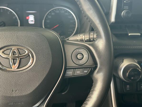 Toyota RAV4 V (XA50) с пробегом 2021 года, цена 3 449 000 рублей, 52508 км, внедорожник, Автокод Объявления
