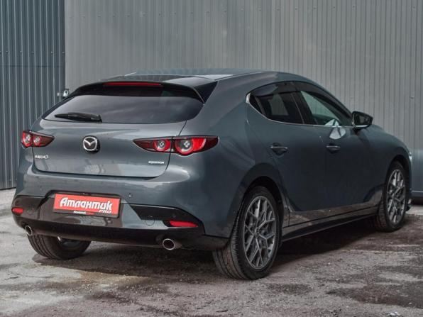 Mazda 3 IV (BP) с пробегом 2020 года, цена 1 730 000 рублей, 99648 км, хэтчбек, Автокод Объявления