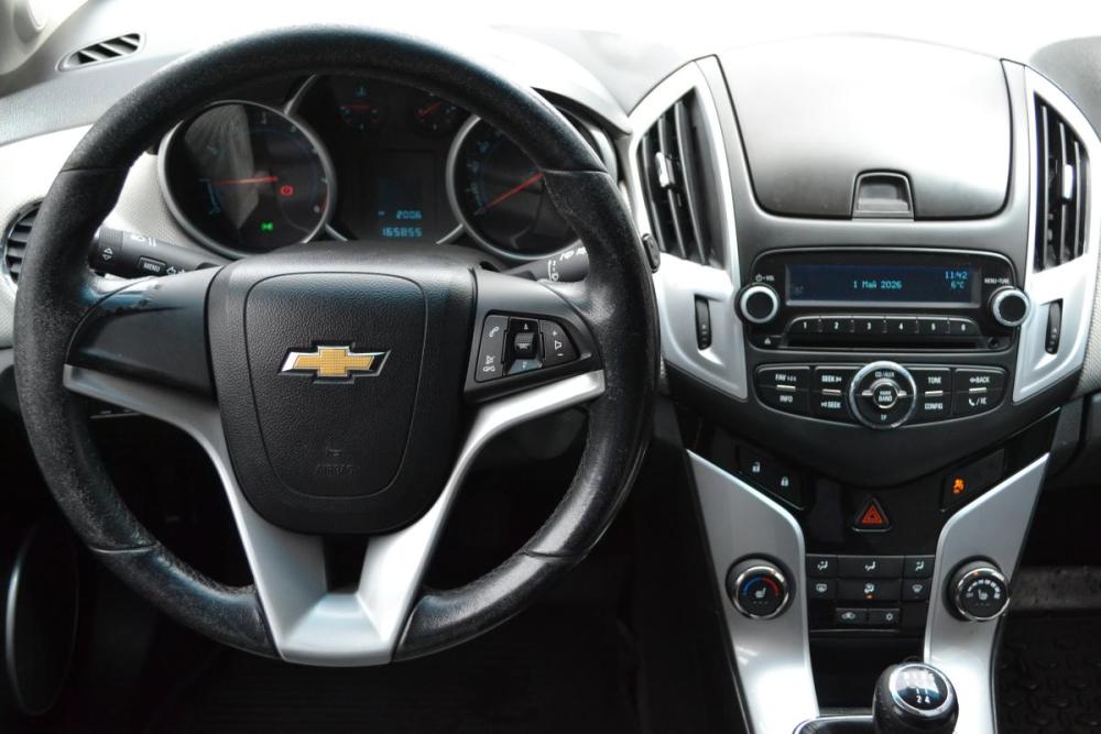 Chevrolet Cruze I Рестайлинг Старый Оскол  - изображение 11